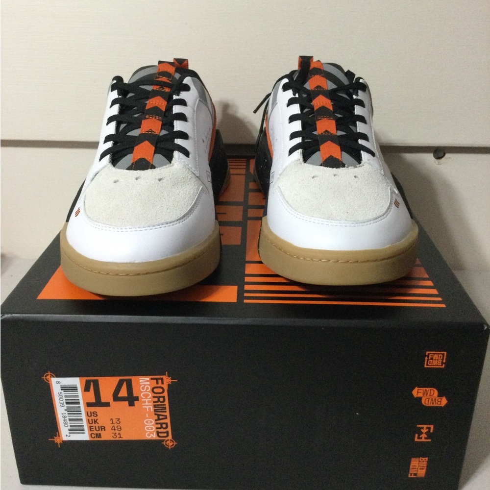Men's White & Orange Low-Top Casual Sneakers